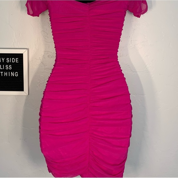 Windsor Hot Pink Bodycon Ruched Dress Size Medium - Picture 7 of 10